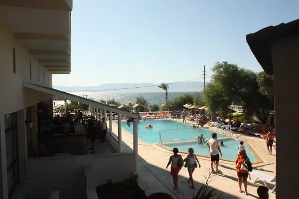 Wa Cesme Farm Hotel Beach Resort & Spa
