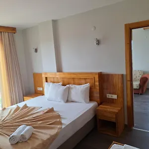 My Solmaz Çeşme